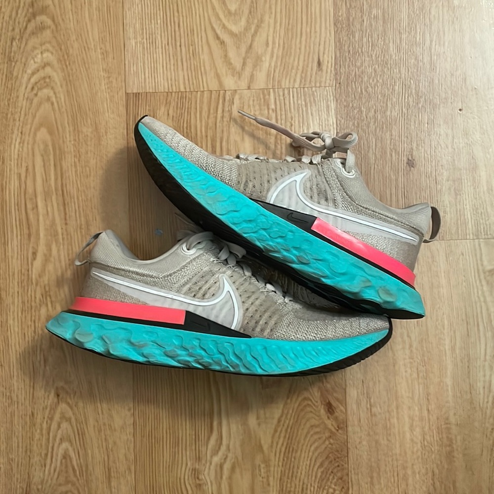 Nike React FlyKnit